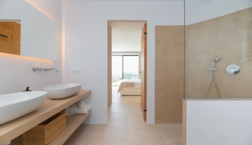 Resa estates Ibiza for sale modern villa martinet views bathroom 2.jpg